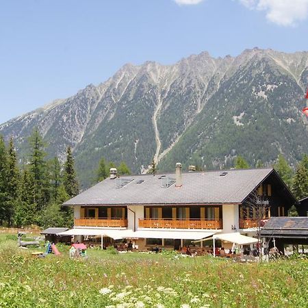 Отель Relais D'Arpette Шампекс Экстерьер фото