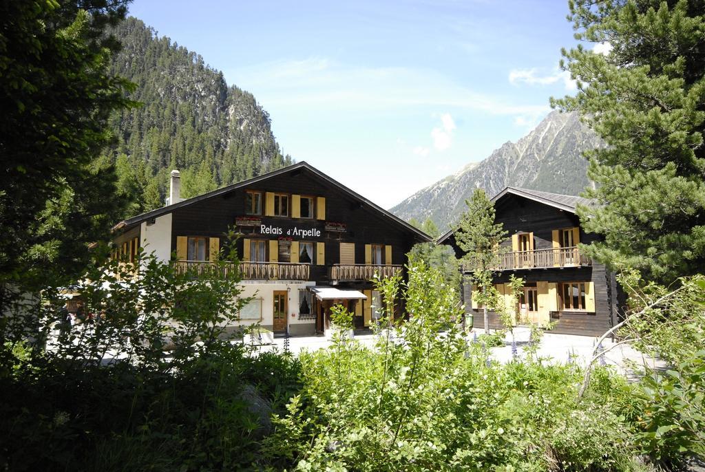 Отель Relais D'Arpette Шампекс Экстерьер фото